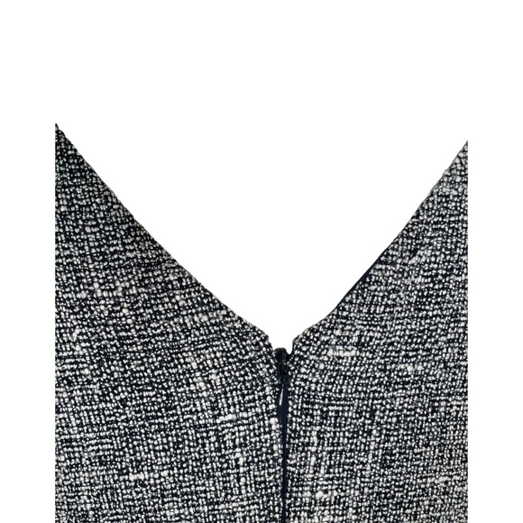 Banana Republic Sleeveless V-Neck Lined Tweed Sheath Petite Womens Dress Size 4P - Picture 5 of 9